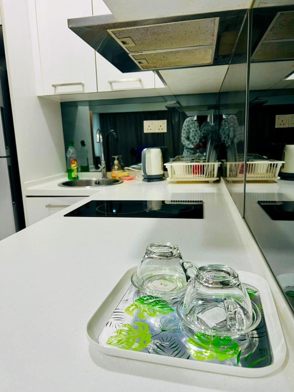 Luxury Mercu Summer Suites At Kualalumpur クアラルンプール エクステリア 写真