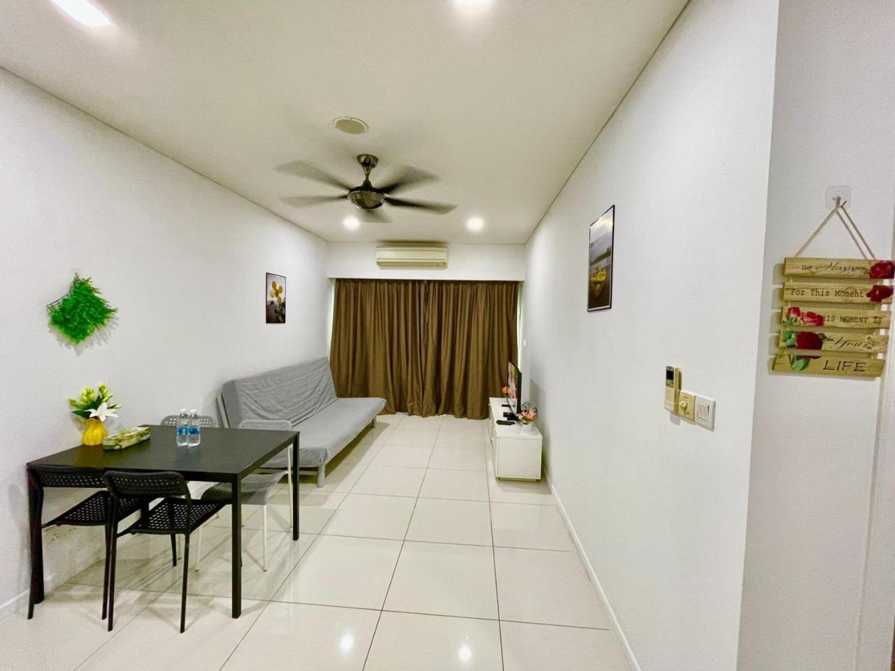 Luxury Mercu Summer Suites At Kualalumpur クアラルンプール エクステリア 写真