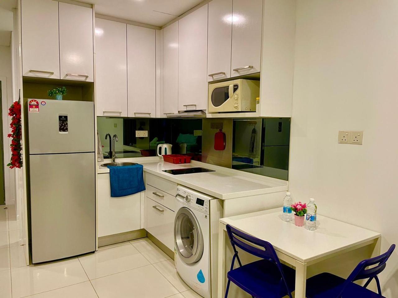 Luxury Mercu Summer Suites At Kualalumpur クアラルンプール エクステリア 写真