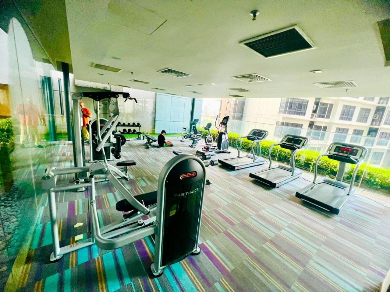 Luxury Mercu Summer Suites At Kualalumpur クアラルンプール エクステリア 写真