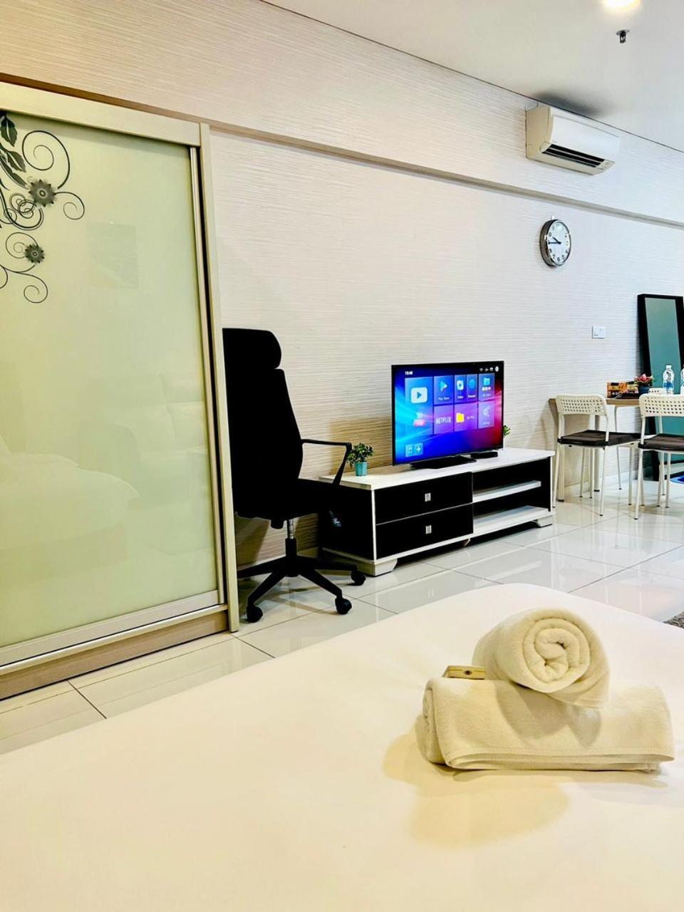 Luxury Mercu Summer Suites At Kualalumpur クアラルンプール エクステリア 写真