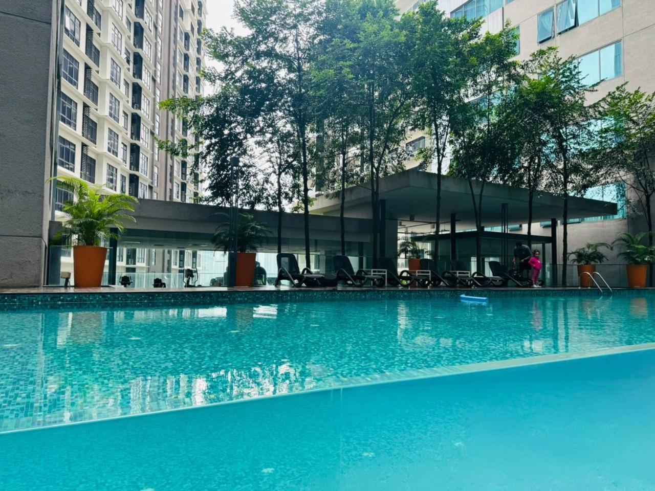 Luxury Mercu Summer Suites At Kualalumpur クアラルンプール エクステリア 写真